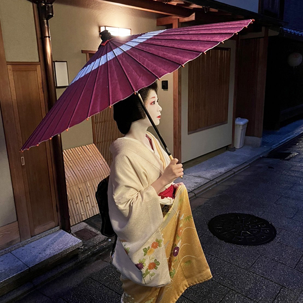 Kyoto Tsujikura the original Japanese umbrella